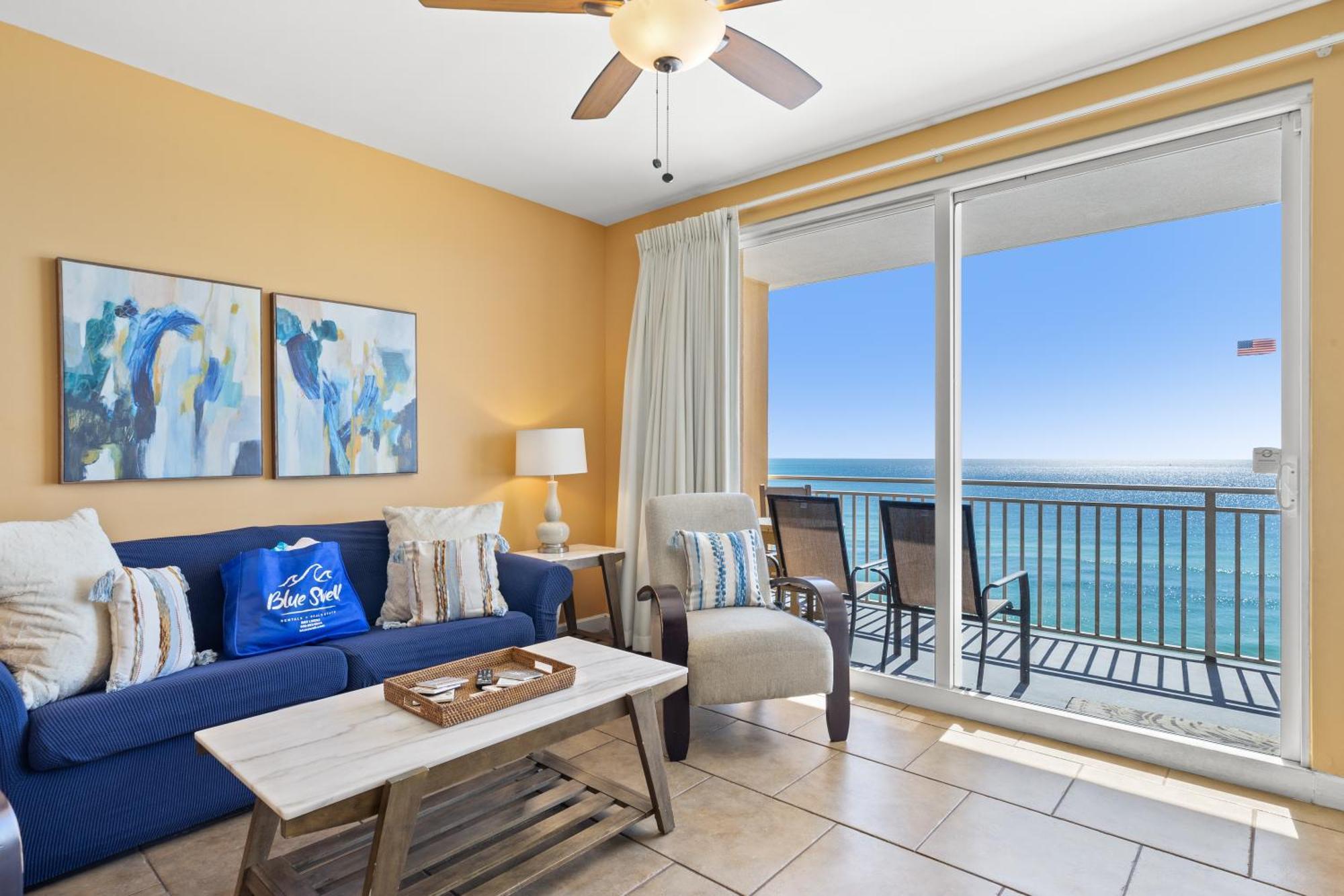 Anchor's Way! Visit Our Beautiful 2 Bedroom 2ba Oceanfront Retreat! Sleeps 6! Holiday home