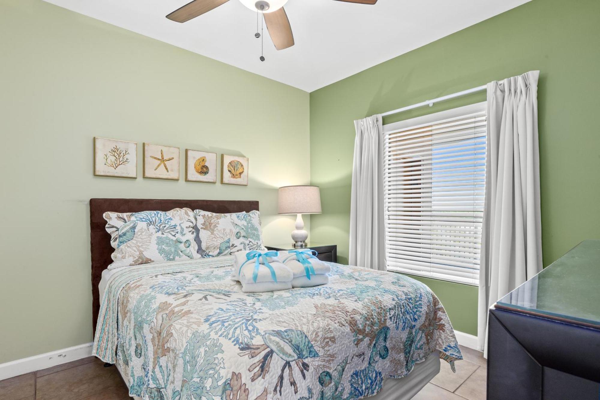 Holiday home Anchor's Way! Visit Our Beautiful 2 Bedroom 2ba Oceanfront Retreat! Sleeps 6! *